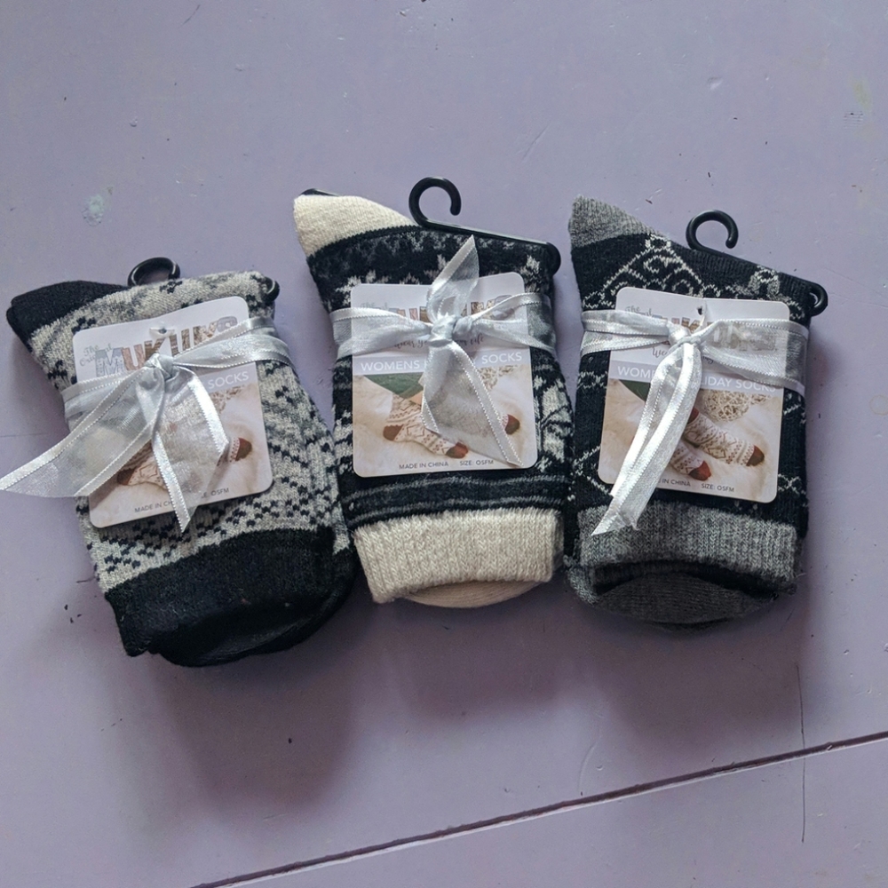 Women's socks